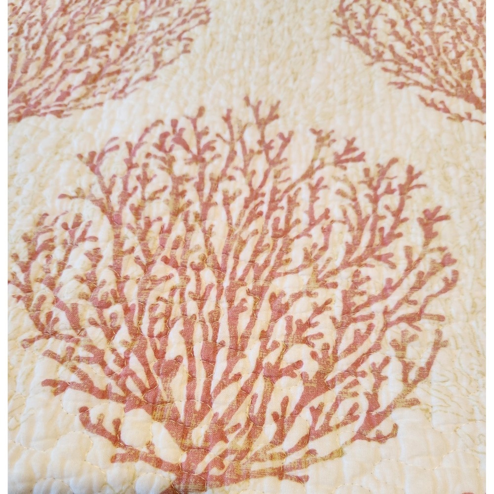 Laura Ashley King Size Quilt Reversible Coral Coast 88 X 100 King  +  2 Shams - Picture 3 of 9